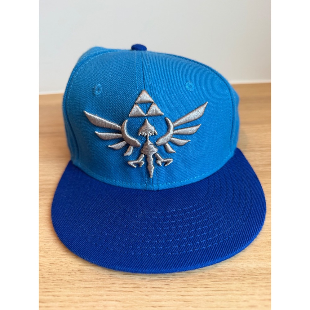 Nintendo Zelda Skyward Sword Men OSFM Blue Hylian Crest Snapback Hat Gamer
